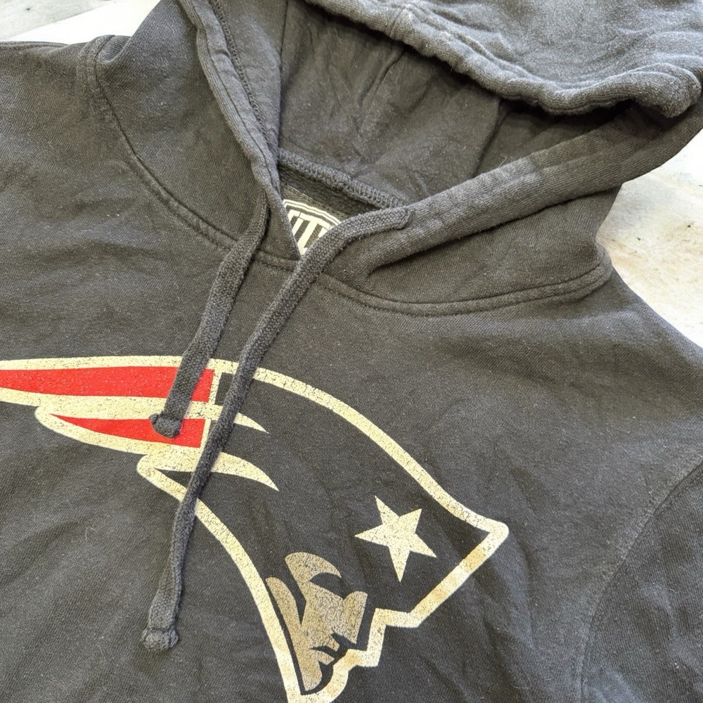 New England‎ Patriots Hoodie Mens Large Navy NFL Football Pullover Sweatshirt